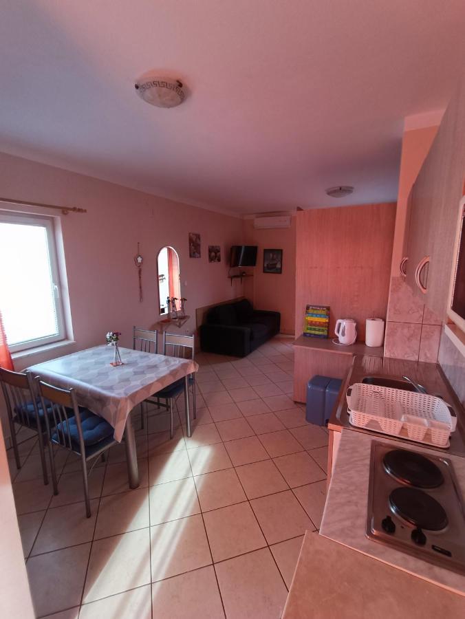 Studio Apartmani Zoric Шіло Екстер'єр фото